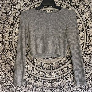 Aritzia|Wilfred Free |Long sleeve sweater crop top